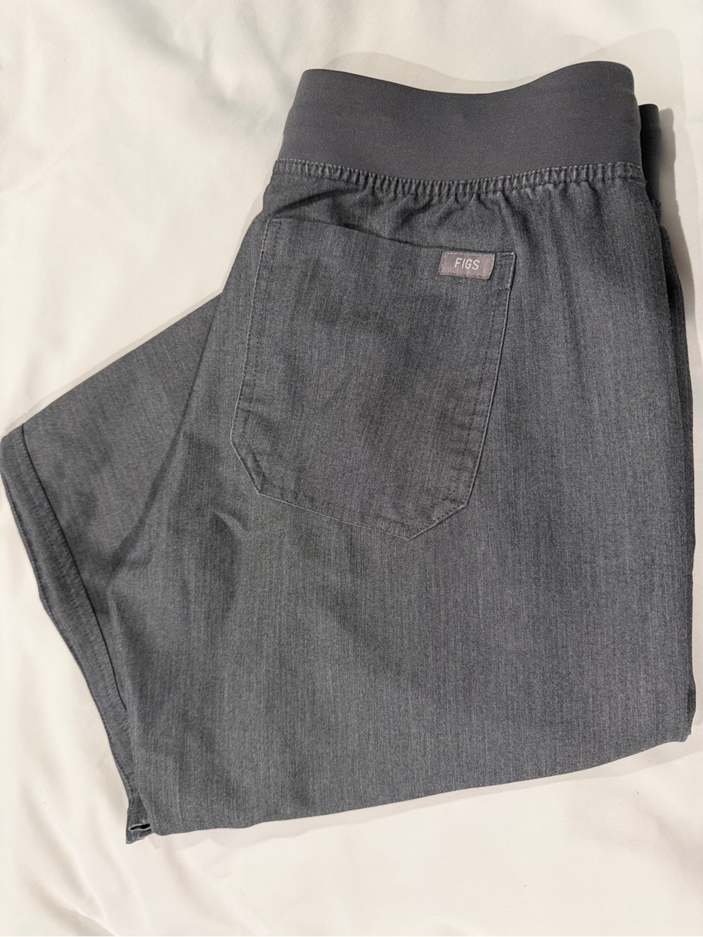 FIGS Women's Graphite Straight Leg